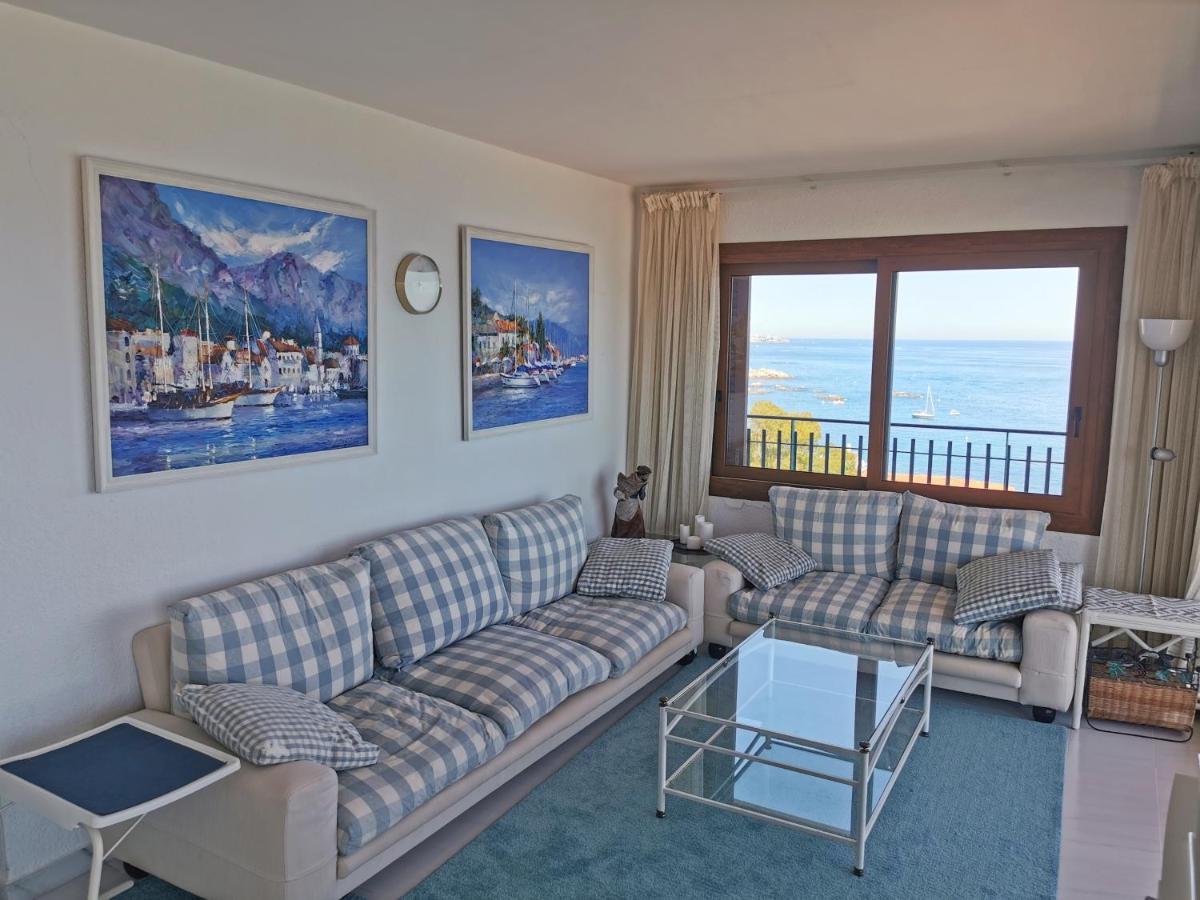 Spacious Seafront Apartment Platja d'Aro Exterior photo